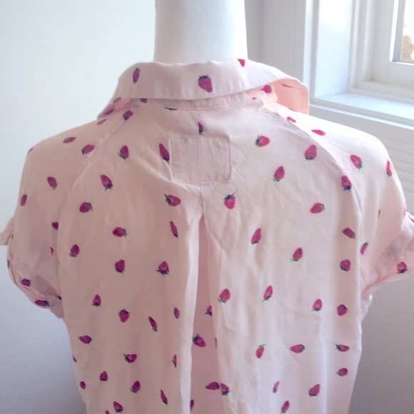 Anthropologie Rails Strawberries 🍓 Blouse - Picture 4 of 8